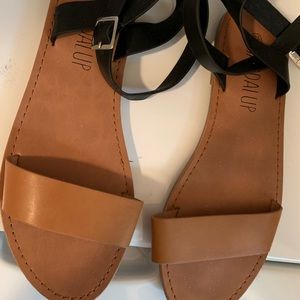 Women’s sandals, size 6.5